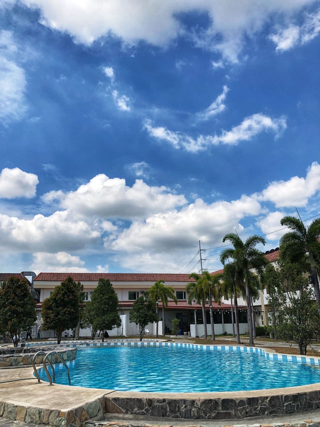 King'S Royale Hotel And Resort Bacolor Kültér fotó